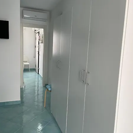 La Casa Di Fronte La Di *